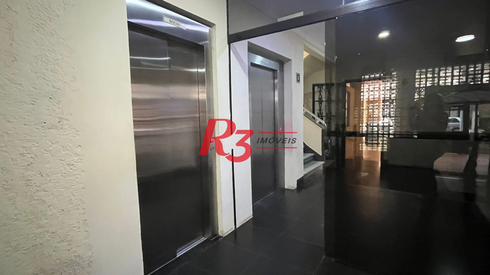 Apartamento para alugar, 110 m² por R$ 4.800,00/mês - Boqueirão - Santos/SP