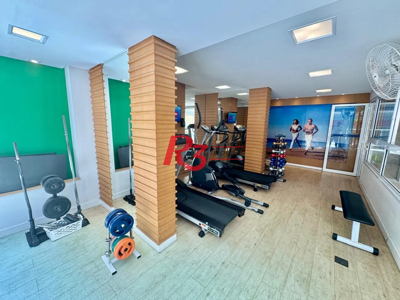 Apartamento com 3 dormitórios à venda, 117 m² por R$ 1.450.000,00 - Gonzaga - Santos/SP