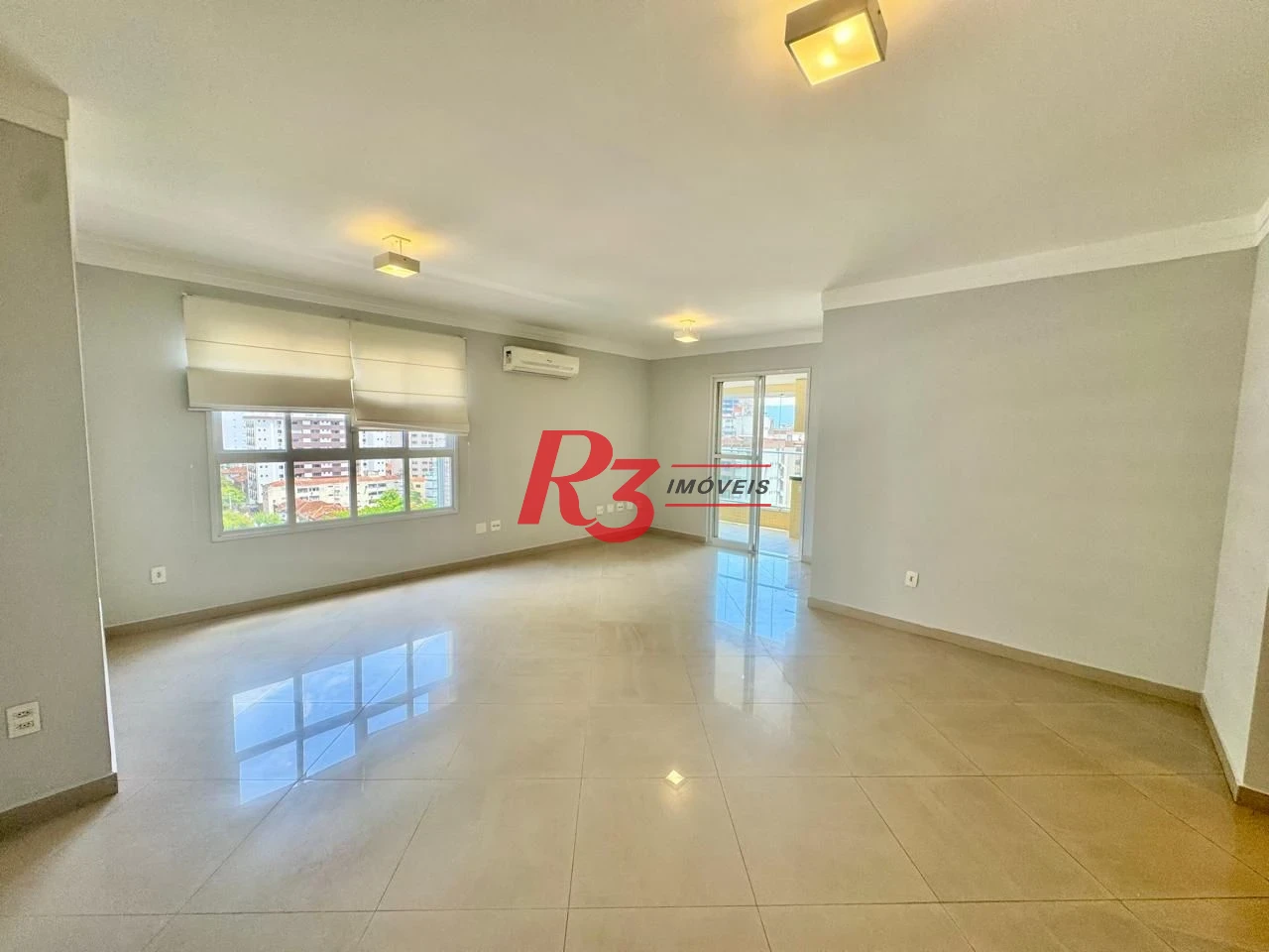 Apartamento com 3 dormitórios à venda, 117 m² por R$ 1.450.000,00 - Gonzaga - Santos/SP