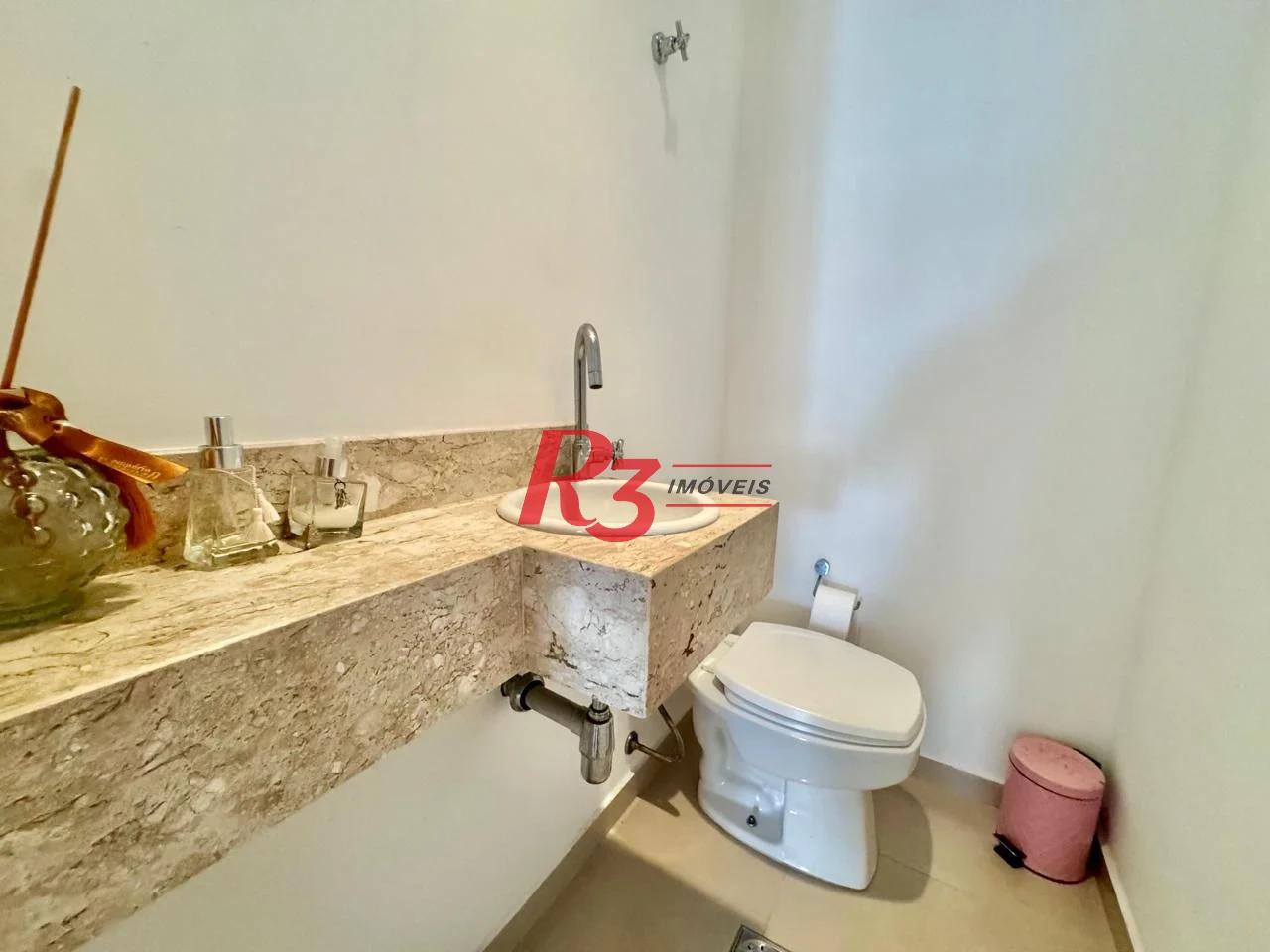 Apartamento com 3 dormitórios à venda, 117 m² por R$ 1.450.000,00 - Gonzaga - Santos/SP
