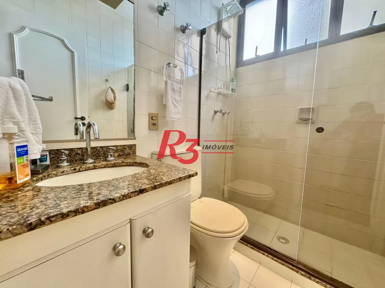 Cobertura com 3 dormitórios à venda, 180 m² por R$ 1.800.000,00 - Boqueirão - Santos/SP