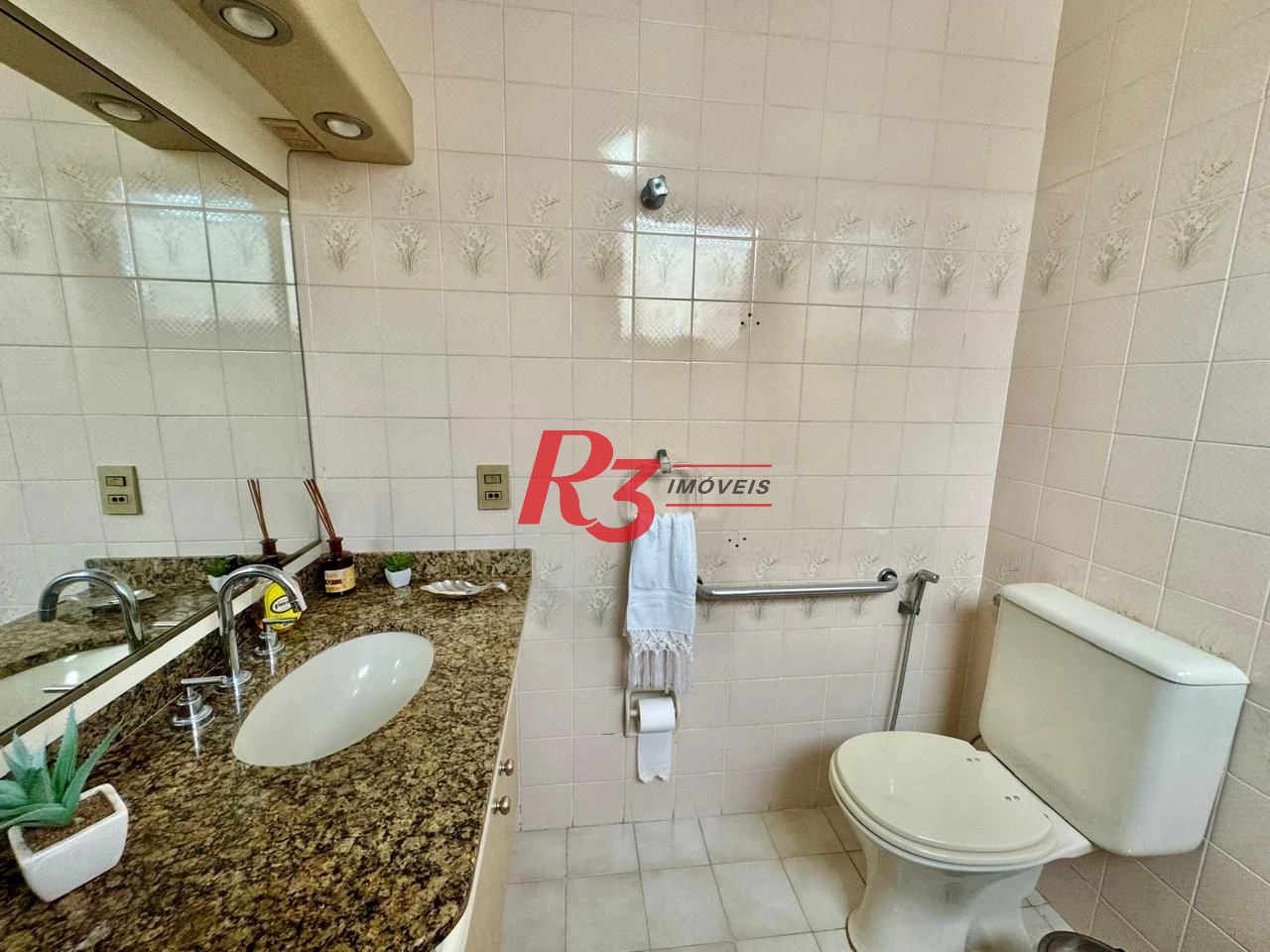 Cobertura com 3 dormitórios à venda, 180 m² por R$ 1.800.000,00 - Boqueirão - Santos/SP