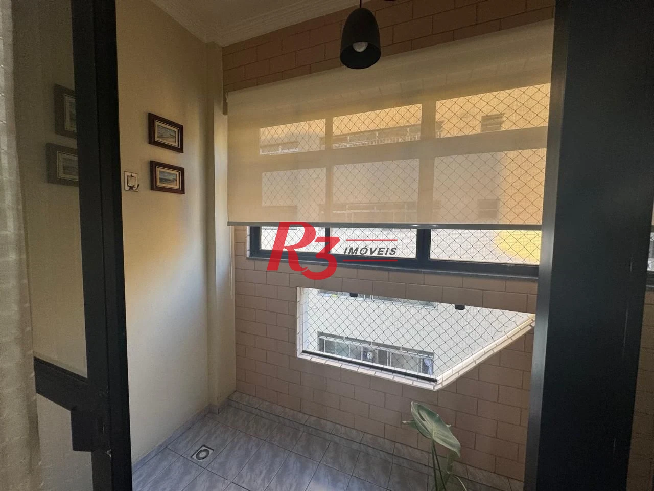 Apartamento com 2 dormitórios à venda, 105 m² por R$ 480.000,00 - Centro - São Vicente/SP