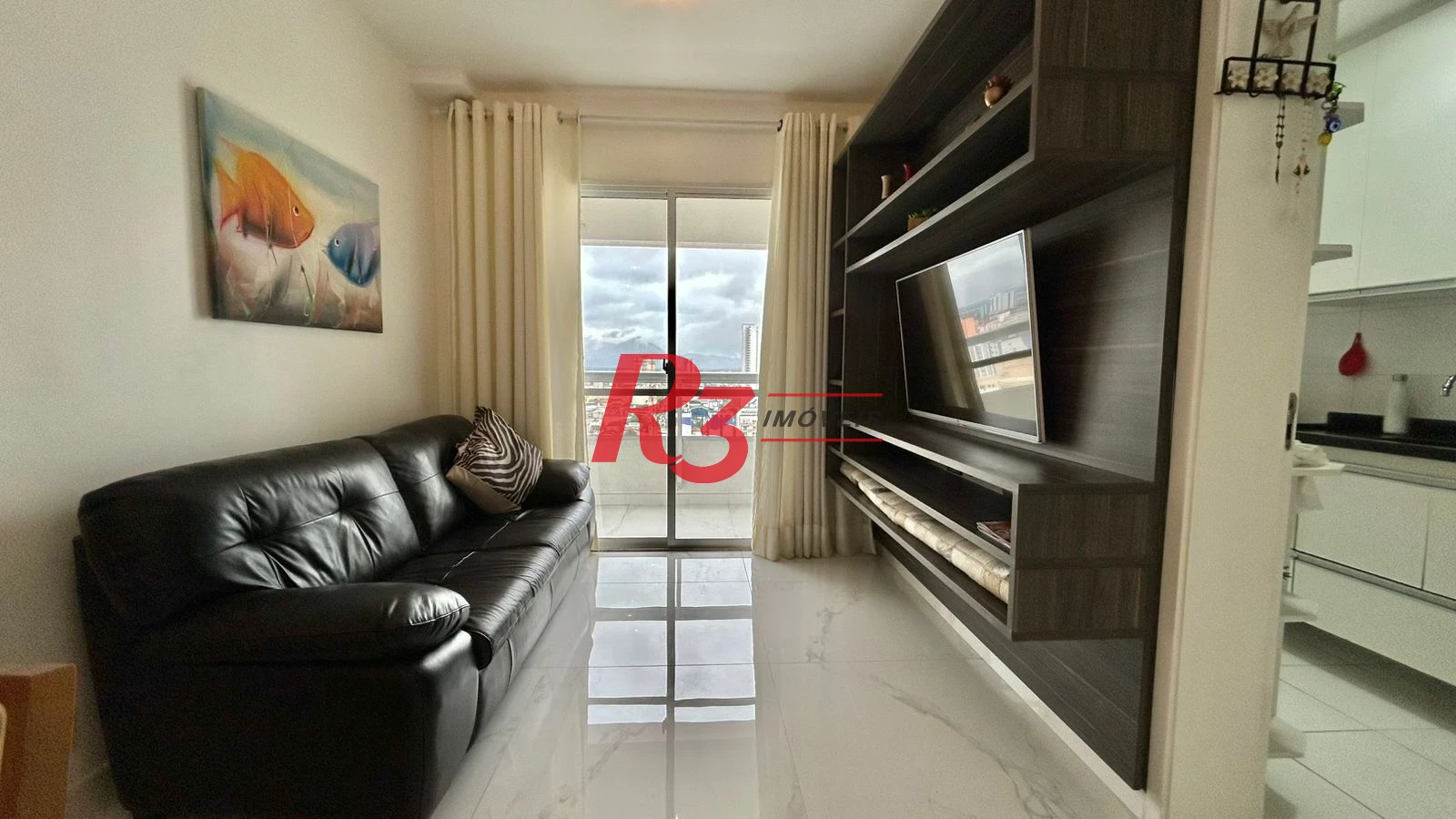 Apartamento com 2 dormitórios à venda, 70 m² por R$ 640.000,00 - Centro - São Vicente/SP