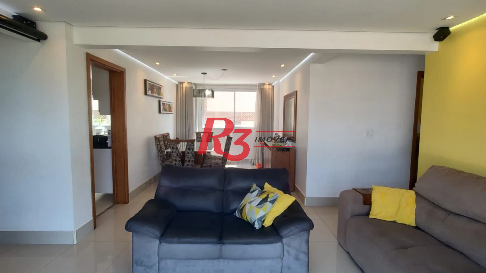 Apartamento à venda, 104 m² por R$ 830.000,00 - Marapé - Santos/SP