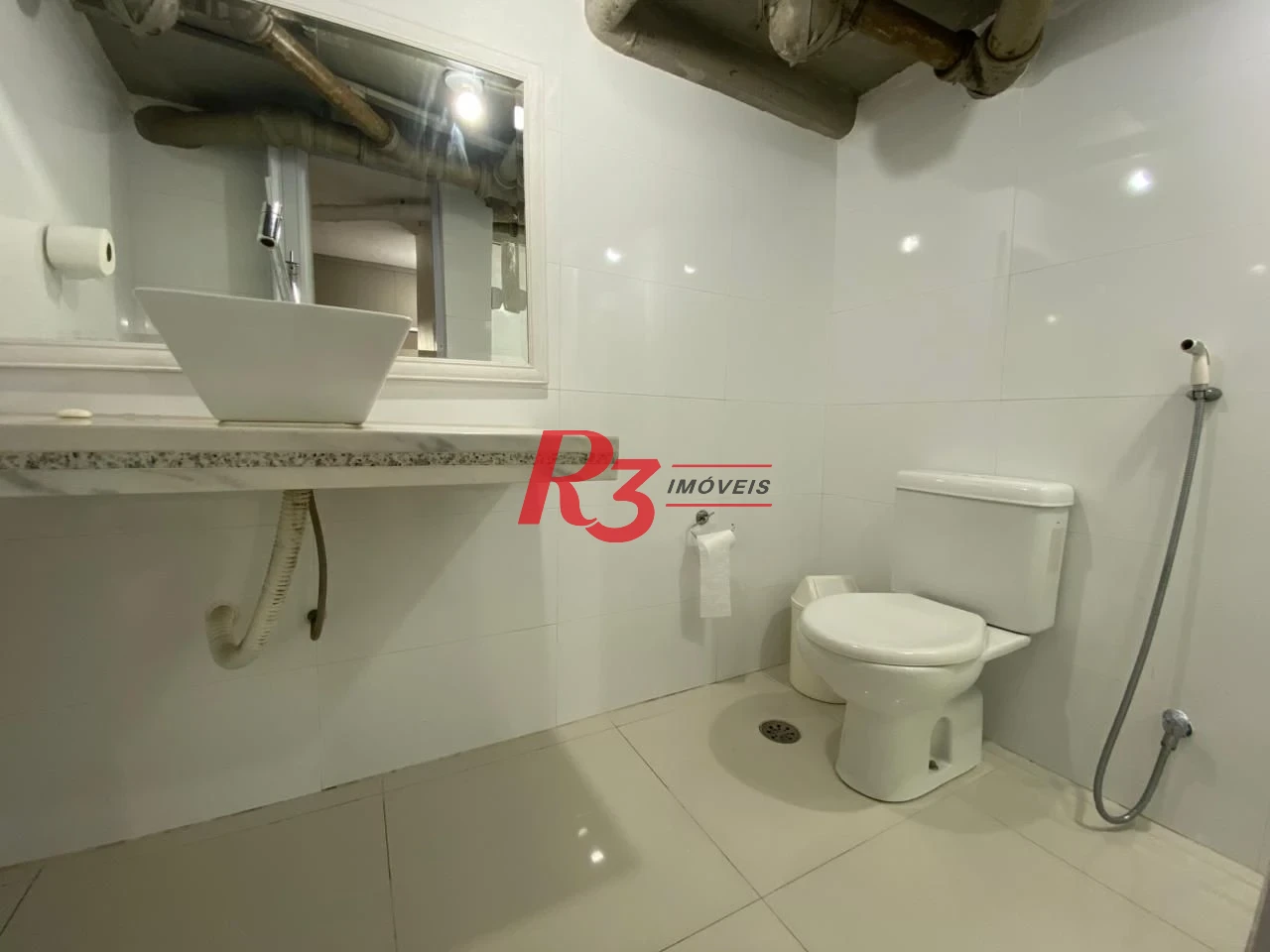 Apartamento com 3 dormitórios à venda, 120 m² por R$ 800.000,00 - Praia das Pitangueiras - Guarujá/SP