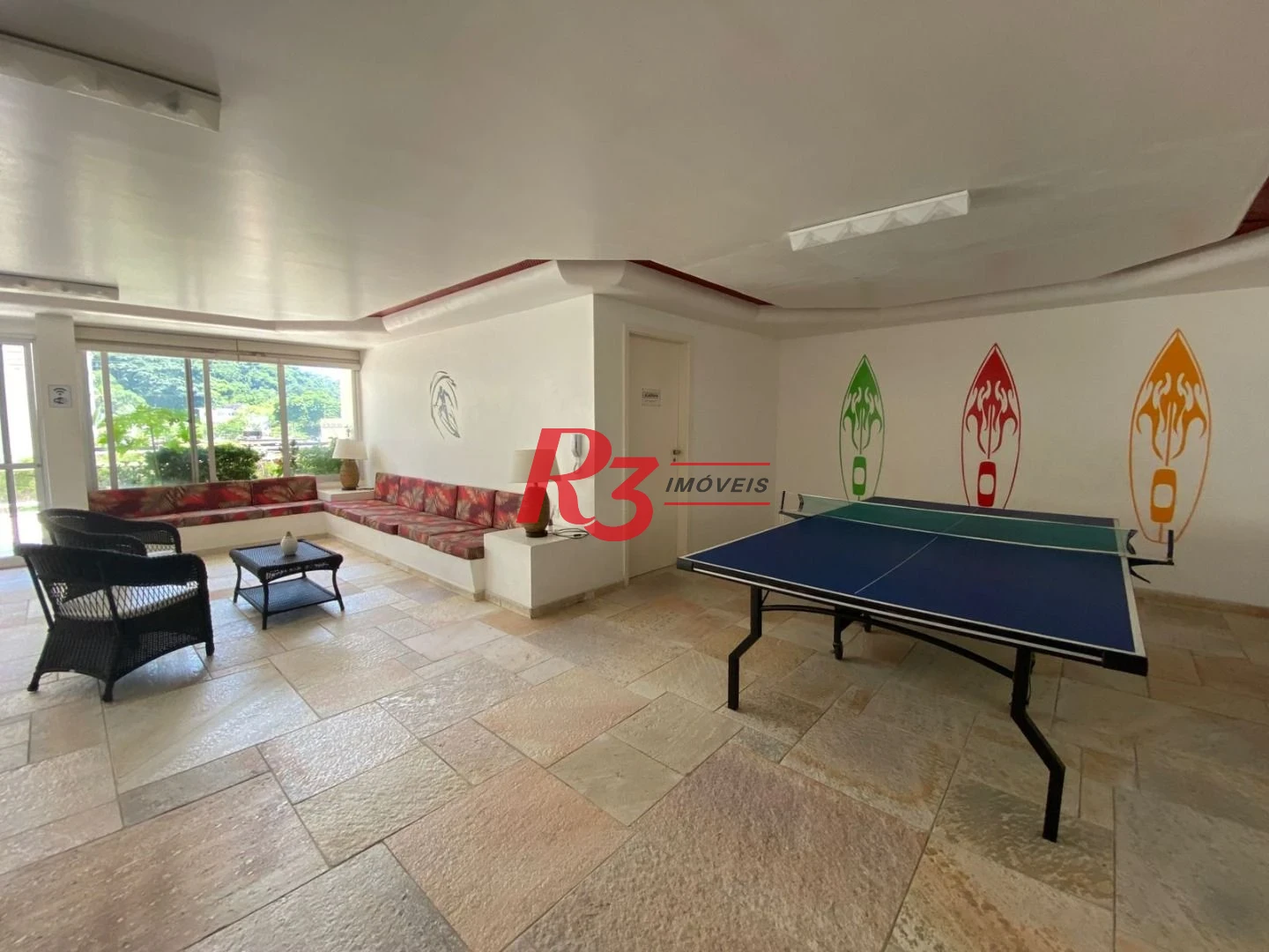 Apartamento com 3 dormitórios à venda, 120 m² por R$ 800.000,00 - Praia das Pitangueiras - Guarujá/SP