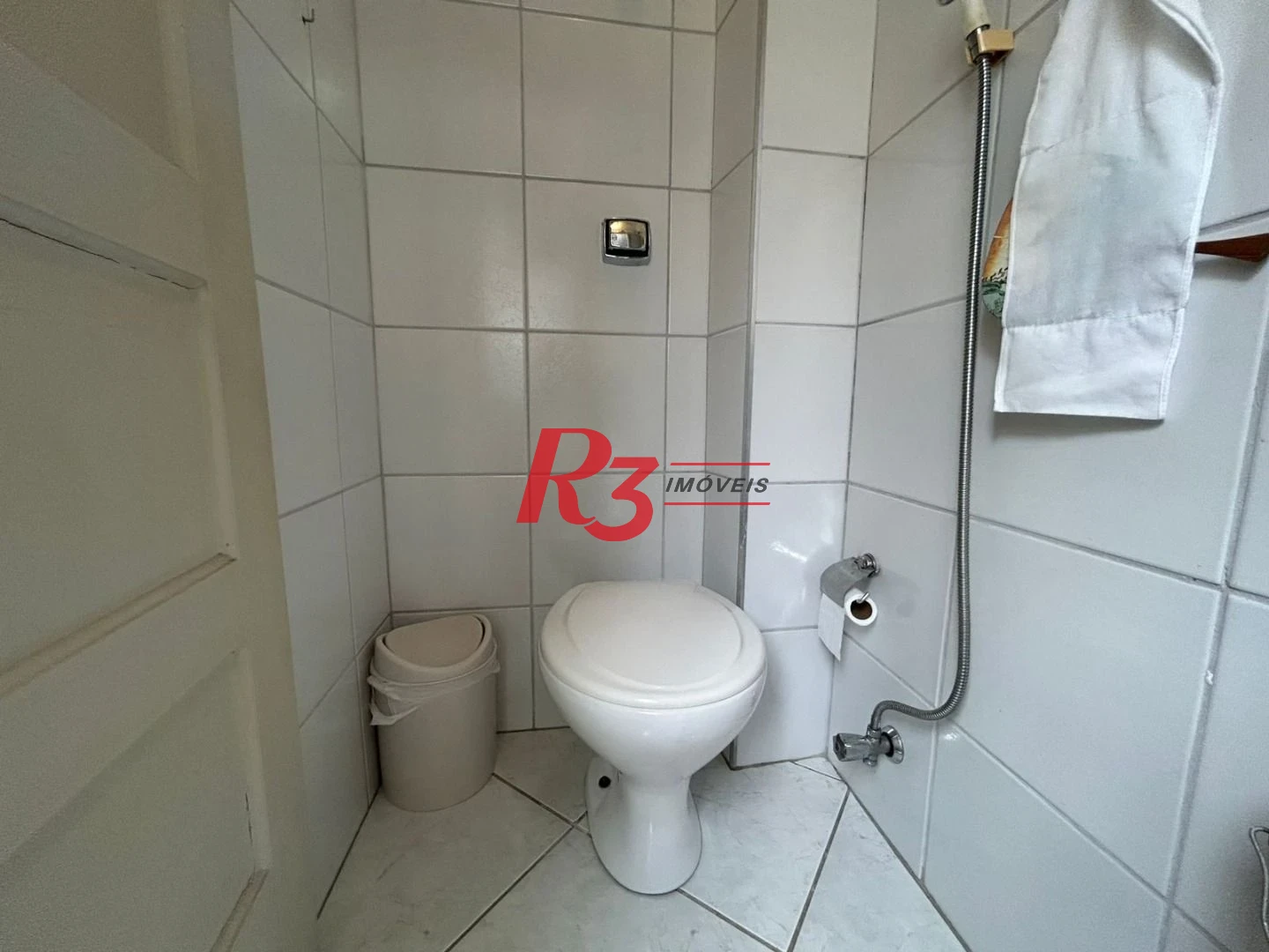 Apartamento com 3 dormitórios à venda, 97 m² por R$ 600.000,00 - Boqueirão - Santos/SP