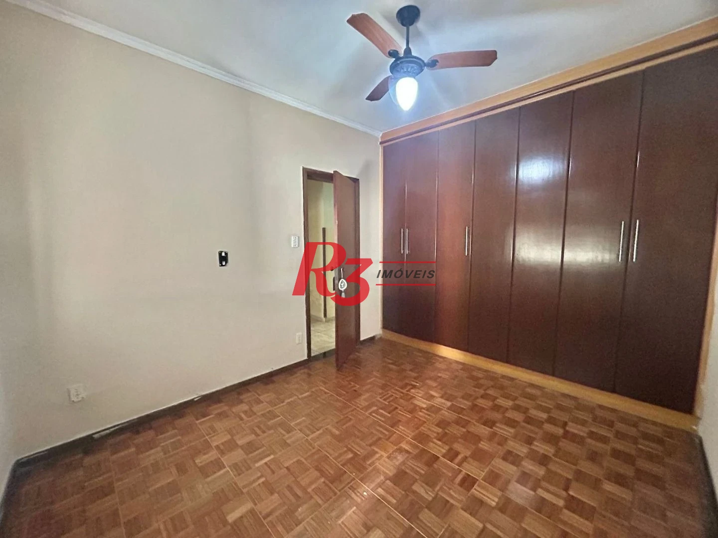Apartamento com 3 dormitórios à venda, 168 m² por R$ 750.000,00 - Itararé - São Vicente/SP