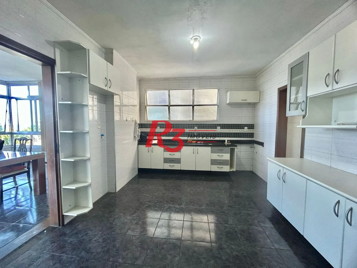 Apartamento com 3 dormitórios à venda, 168 m² por R$ 750.000,00 - Itararé - São Vicente/SP