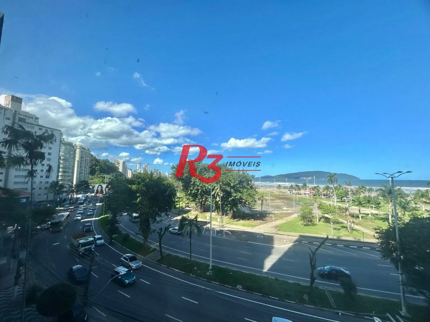 Apartamento com 3 dormitórios à venda, 168 m² por R$ 750.000,00 - Itararé - São Vicente/SP