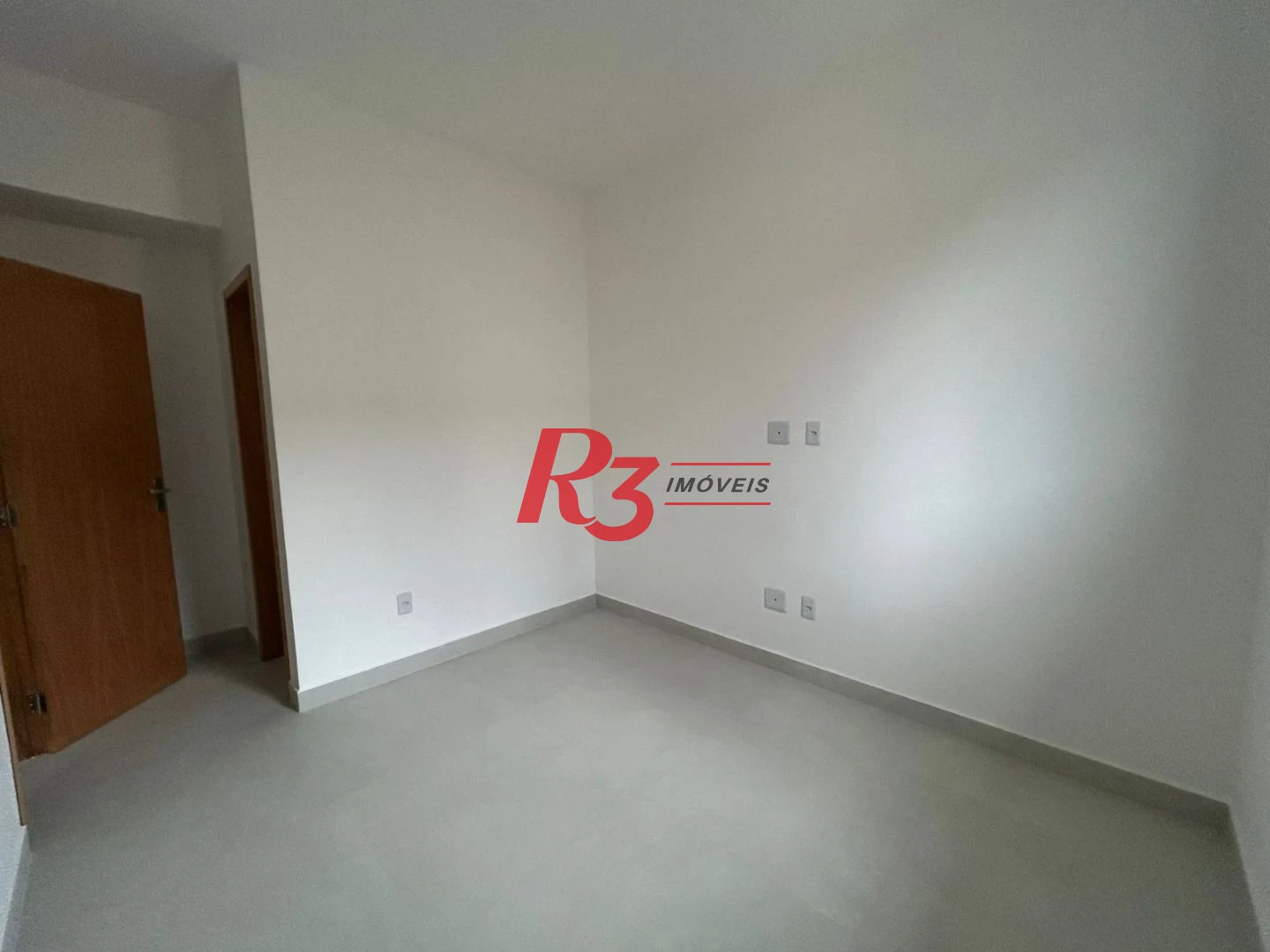 Casa com 2 dormitórios à venda, 90 m² por R$ 720.000,00 - Marapé - Santos/SP