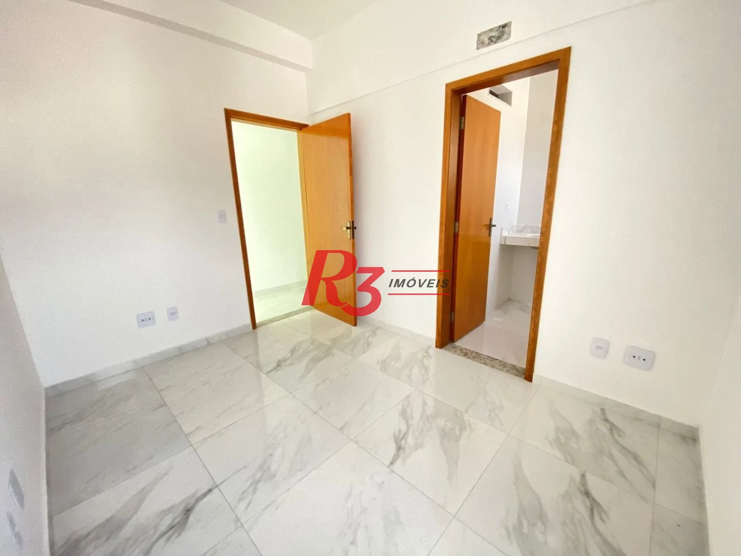 Casa com 3 dormitórios à venda, 93 m² por R$ 1.390.000,00 - Boqueirão - Santos/SP