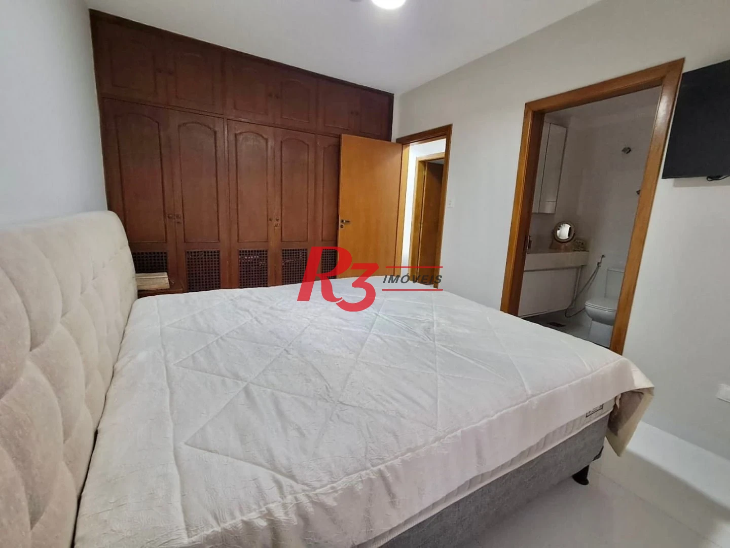 Apartamento com 3 dormitórios à venda, 127 m² por R$ 1.400.000,00 - Gonzaga - Santos/SP
