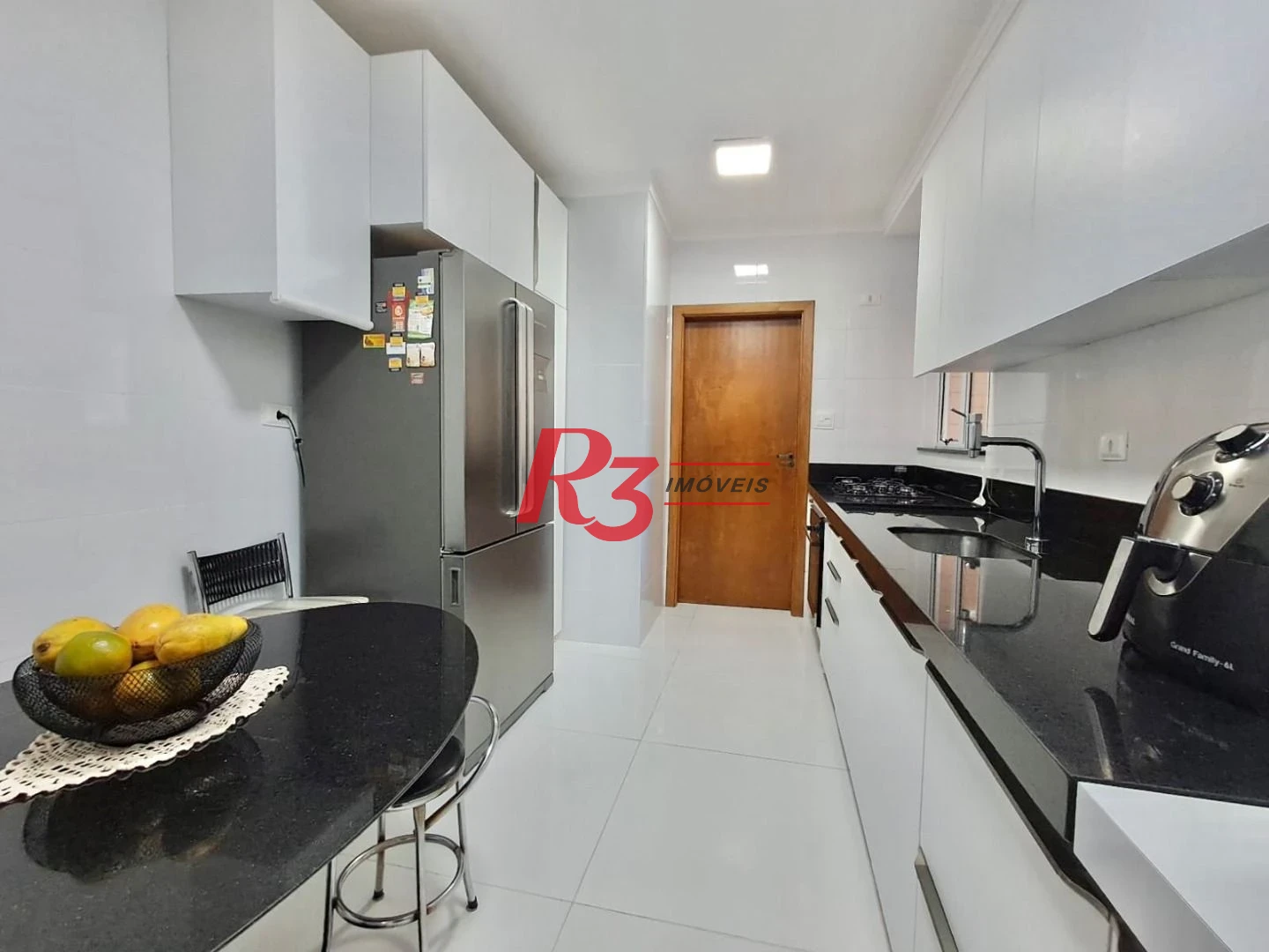 Apartamento com 3 dormitórios à venda, 127 m² por R$ 1.400.000,00 - Gonzaga - Santos/SP