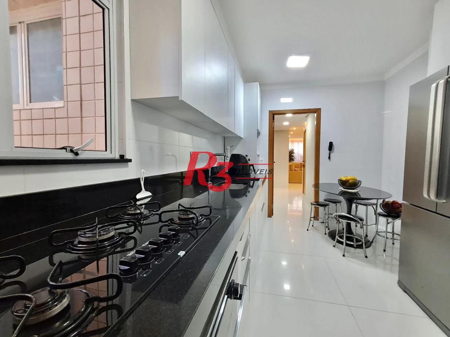Apartamento com 3 dormitórios à venda, 127 m² por R$ 1.400.000,00 - Gonzaga - Santos/SP