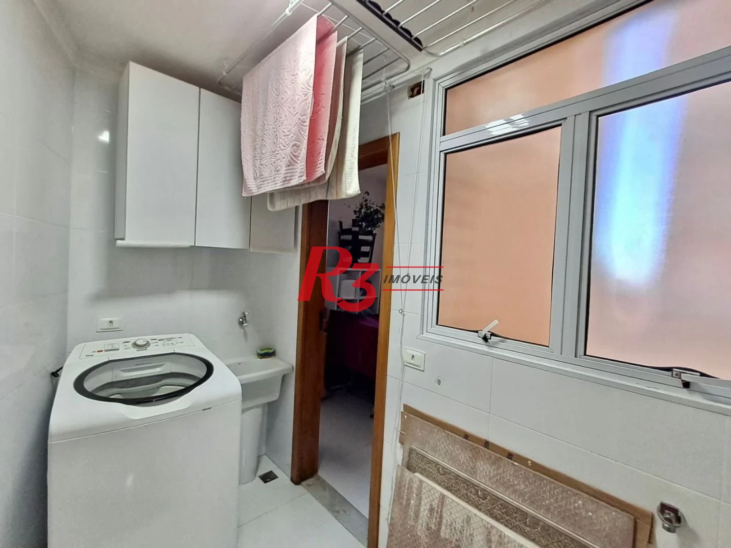 Apartamento com 3 dormitórios à venda, 127 m² por R$ 1.400.000,00 - Gonzaga - Santos/SP