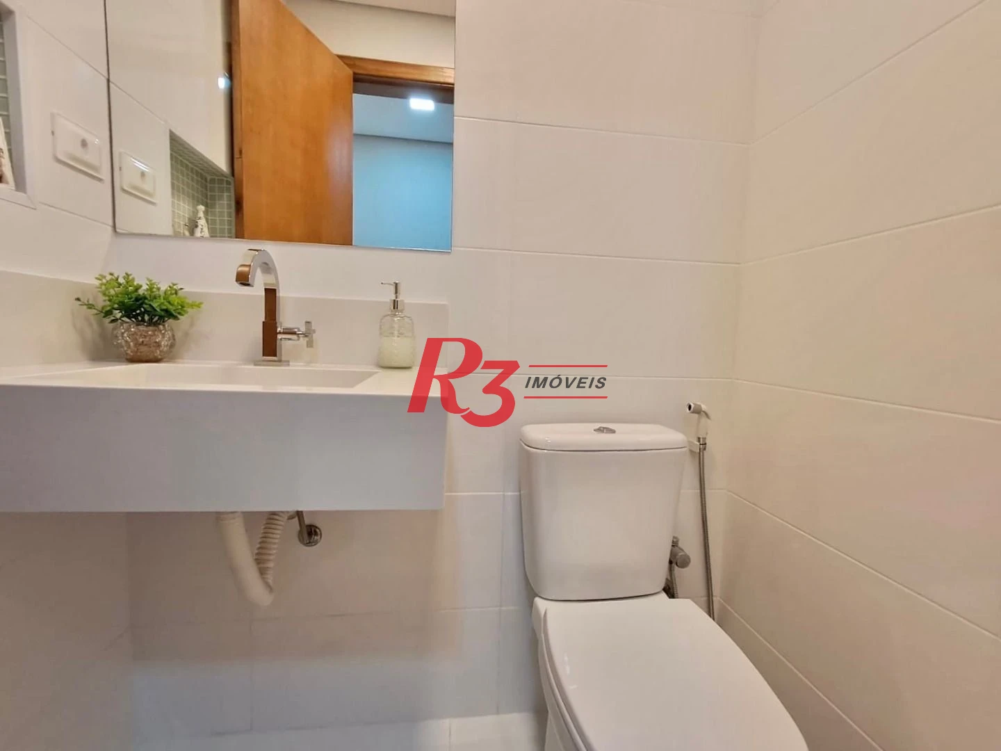 Apartamento com 3 dormitórios à venda, 127 m² por R$ 1.400.000,00 - Gonzaga - Santos/SP