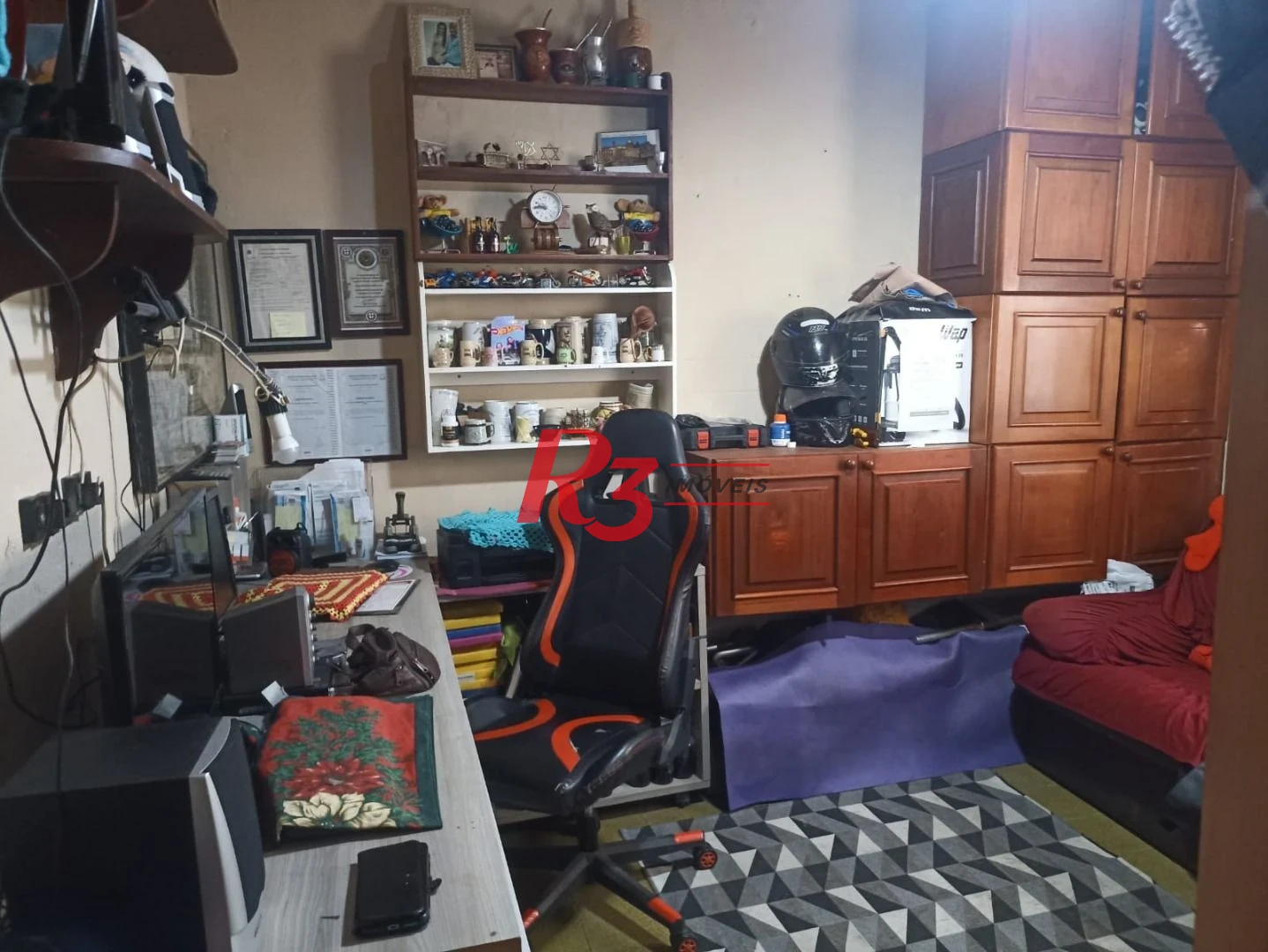 Casa com 7 dormitórios à venda, 320 m² por R$ 480.000,00 - Parque Continental - São Vicente/SP