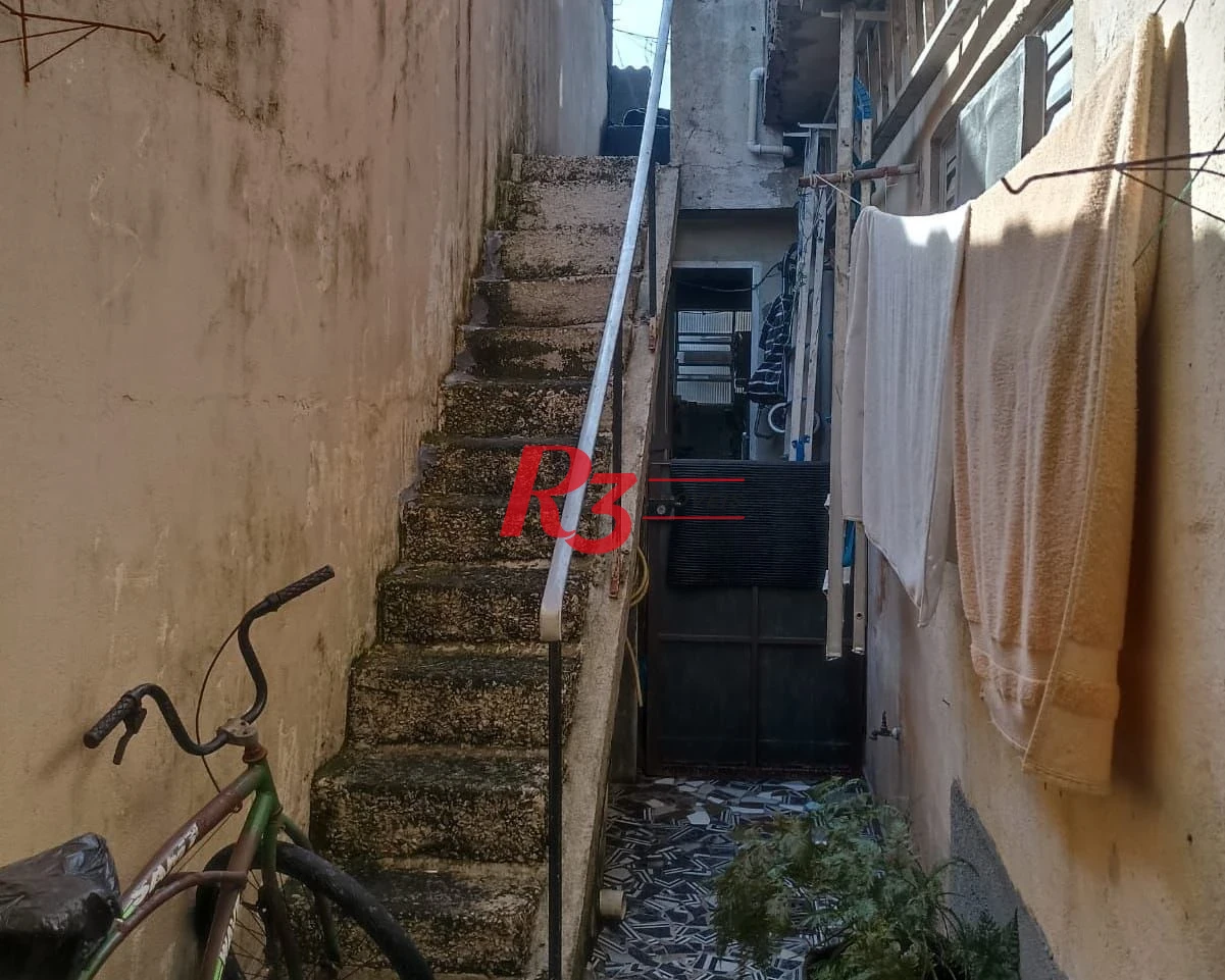 Casa com 7 dormitórios à venda, 320 m² por R$ 480.000,00 - Parque Continental - São Vicente/SP