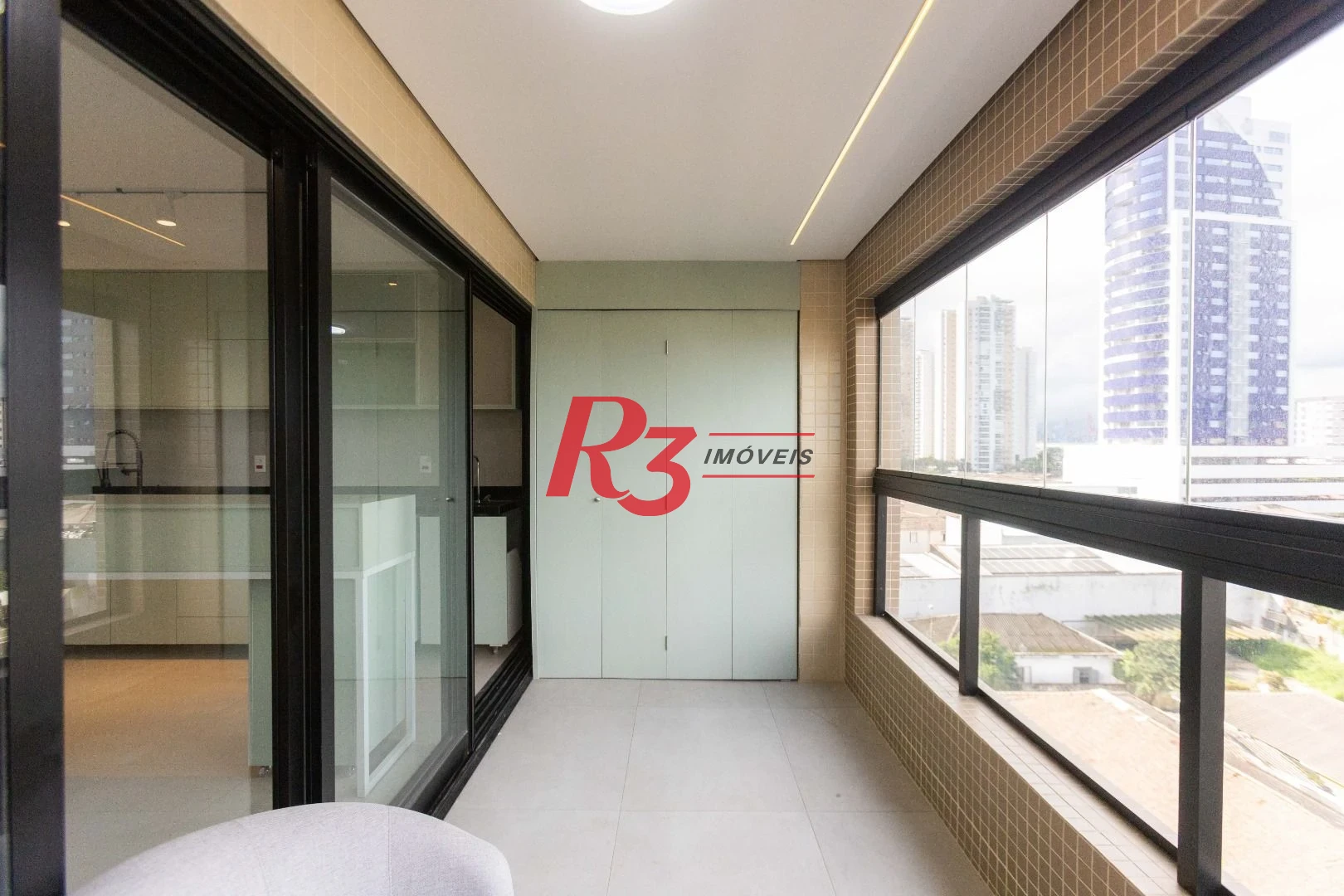 Apartamento à venda, 65 m² por R$ 817.300,00 - Ponta da Praia - Santos/SP