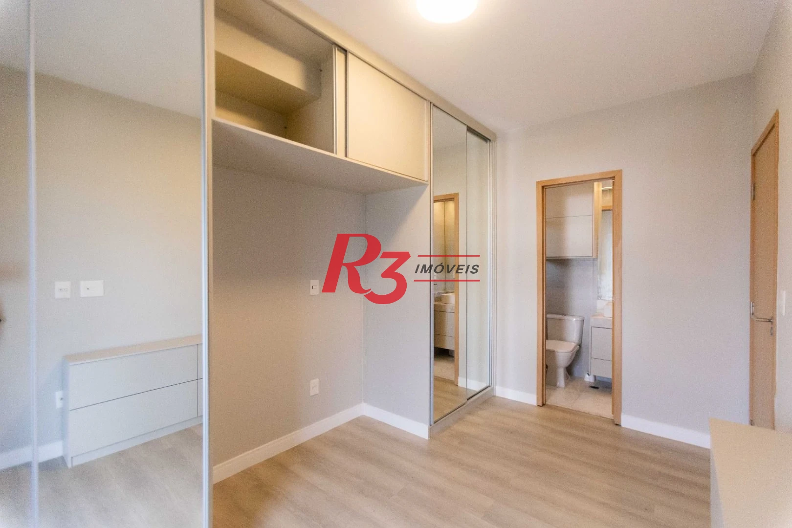 Apartamento à venda, 65 m² por R$ 817.300,00 - Ponta da Praia - Santos/SP