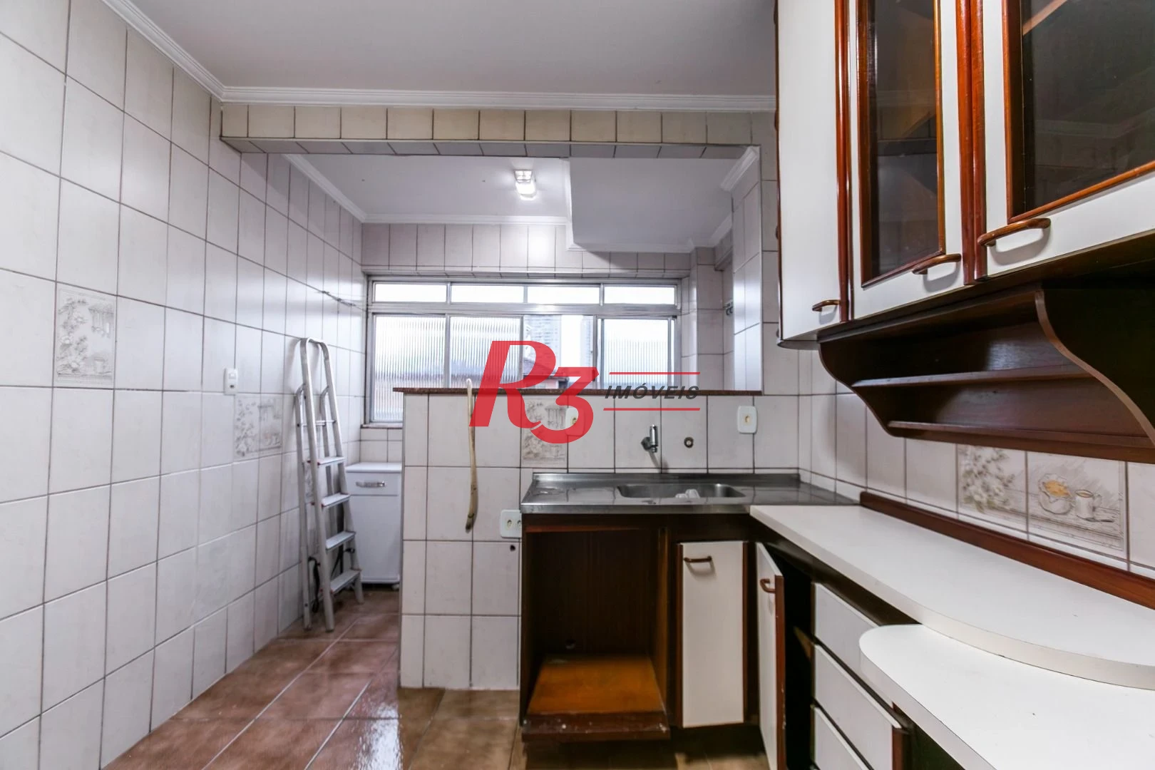 Apartamento com 1 dormitório para alugar, 50 m² - Vila Matias - Santos/SP.  R$3.000,00 Pacote