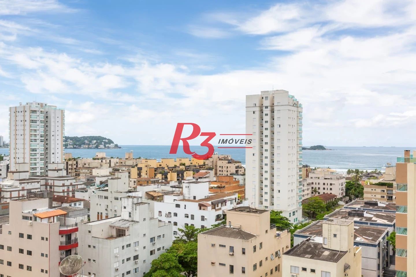 Apartamento com 3 dormitórios à venda, 104 m² por R$ 1.065.000,00 - Jardim Praiano - Guarujá/SP