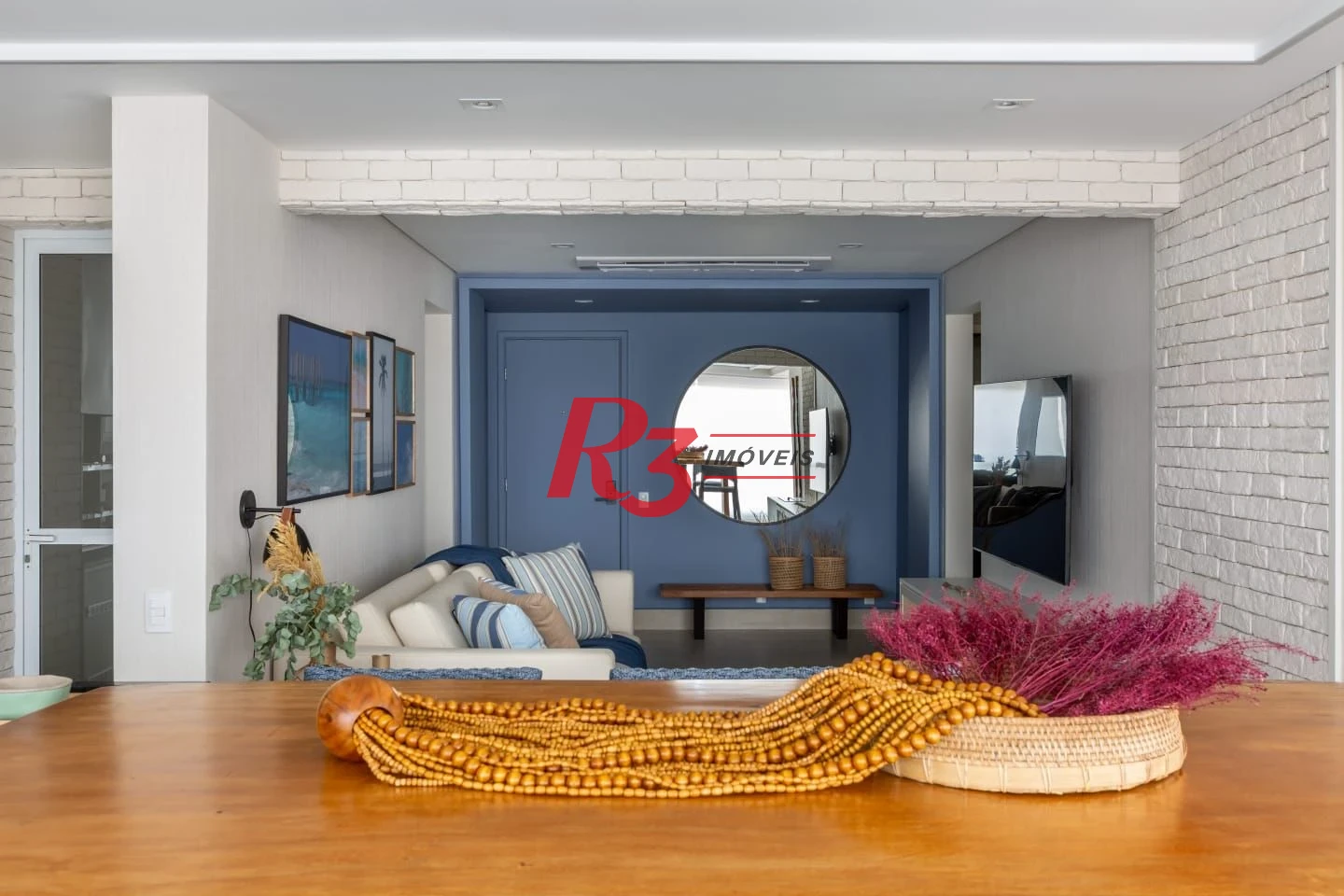 Apartamento com 3 dormitórios à venda, 104 m² por R$ 1.065.000,00 - Jardim Praiano - Guarujá/SP