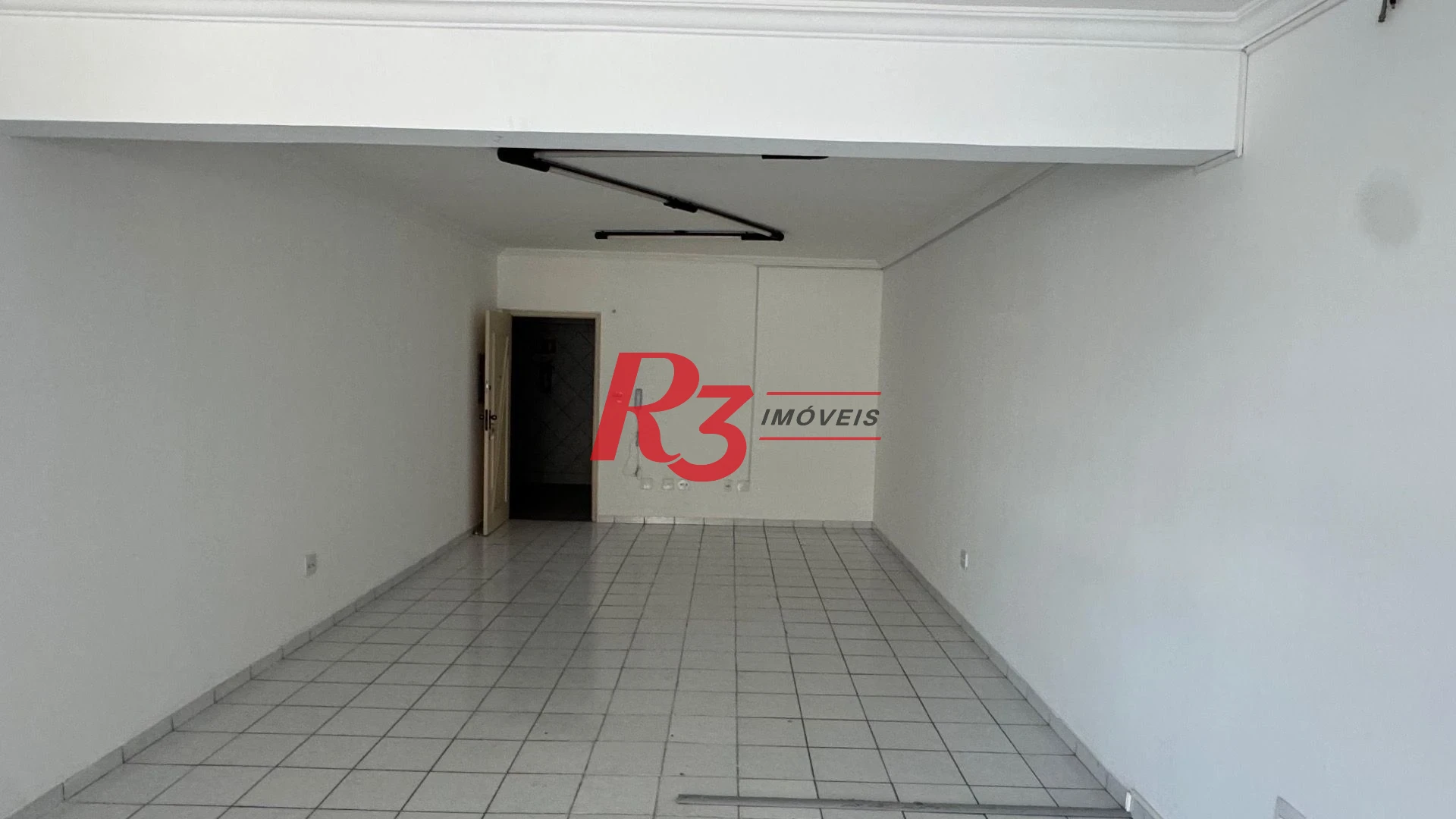 Sala à venda, 77 m² por R$ 270.000,00 - Vila Matias - Santos/SP