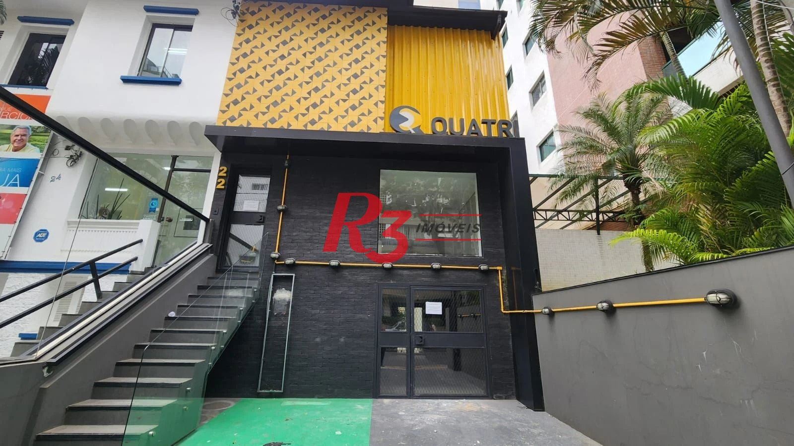 Sobrado para alugar, 200 m² por R$ 25.550,00/mês - Gonzaga - Santos/SP