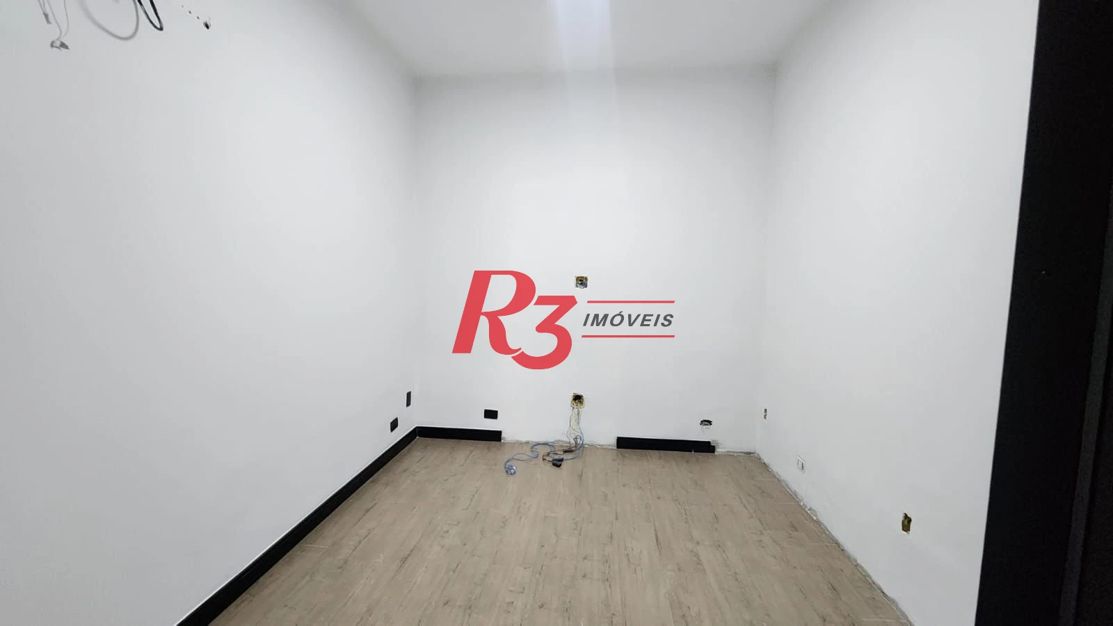 Sobrado para alugar, 200 m² por R$ 25.550,00/mês - Gonzaga - Santos/SP