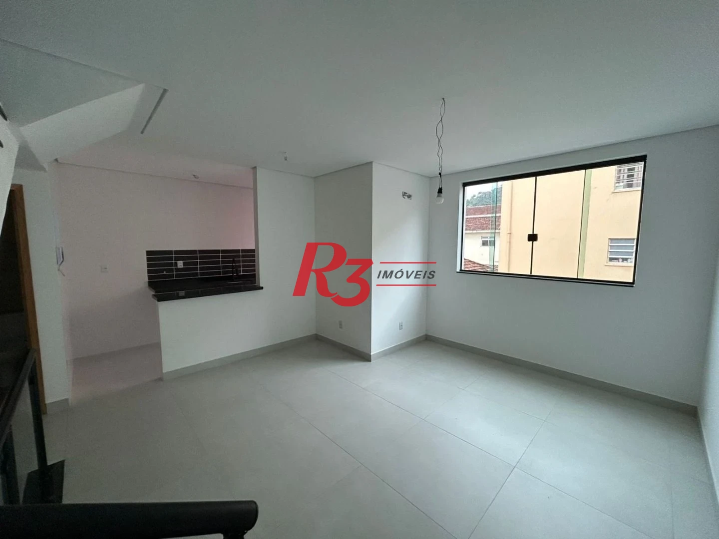 Casa com 2 dormitórios à venda, 90 m² por R$ 720.000,00 - Marapé - Santos/SP