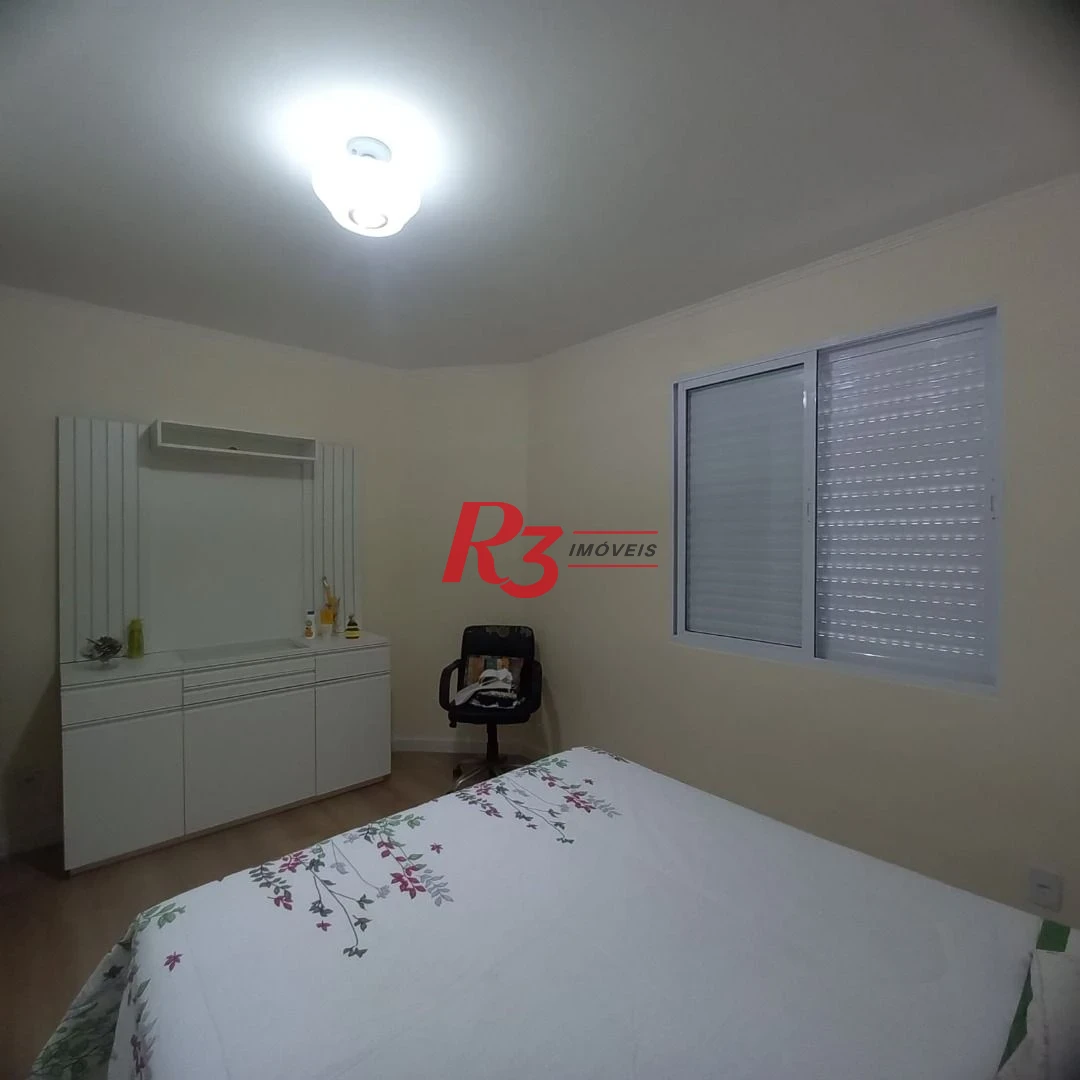 Apartamento com 3 dormitórios à venda, 180 m² por R$ 850.000,00 - Campo Grande - Santos/SP