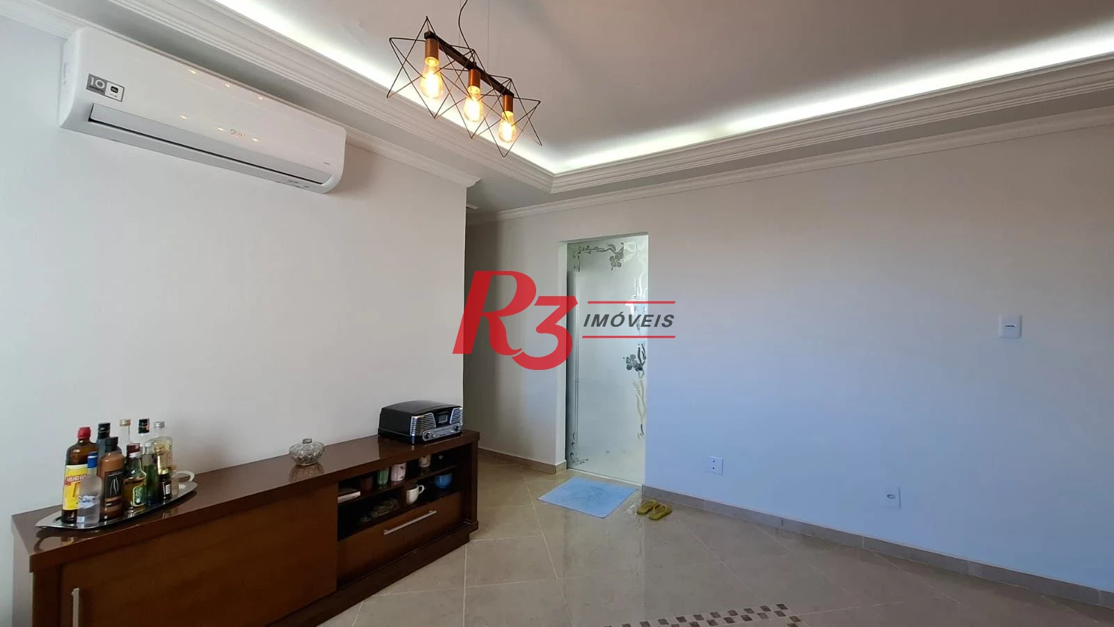 Apartamento com 3 dormitórios à venda, 180 m² por R$ 850.000,00 - Campo Grande - Santos/SP