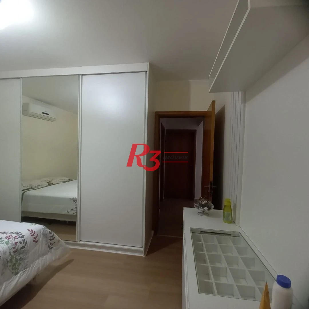 Apartamento com 3 dormitórios à venda, 180 m² por R$ 850.000,00 - Campo Grande - Santos/SP