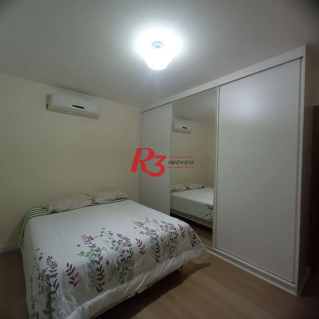 Apartamento com 3 dormitórios à venda, 180 m² por R$ 850.000,00 - Campo Grande - Santos/SP