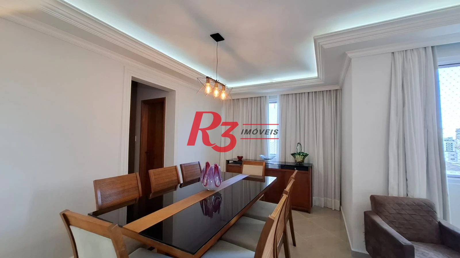 Apartamento com 3 dormitórios à venda, 180 m² por R$ 850.000,00 - Campo Grande - Santos/SP
