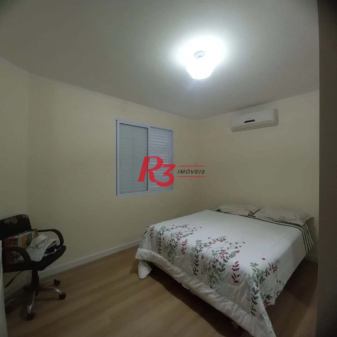 Apartamento com 3 dormitórios à venda, 180 m² por R$ 850.000,00 - Campo Grande - Santos/SP
