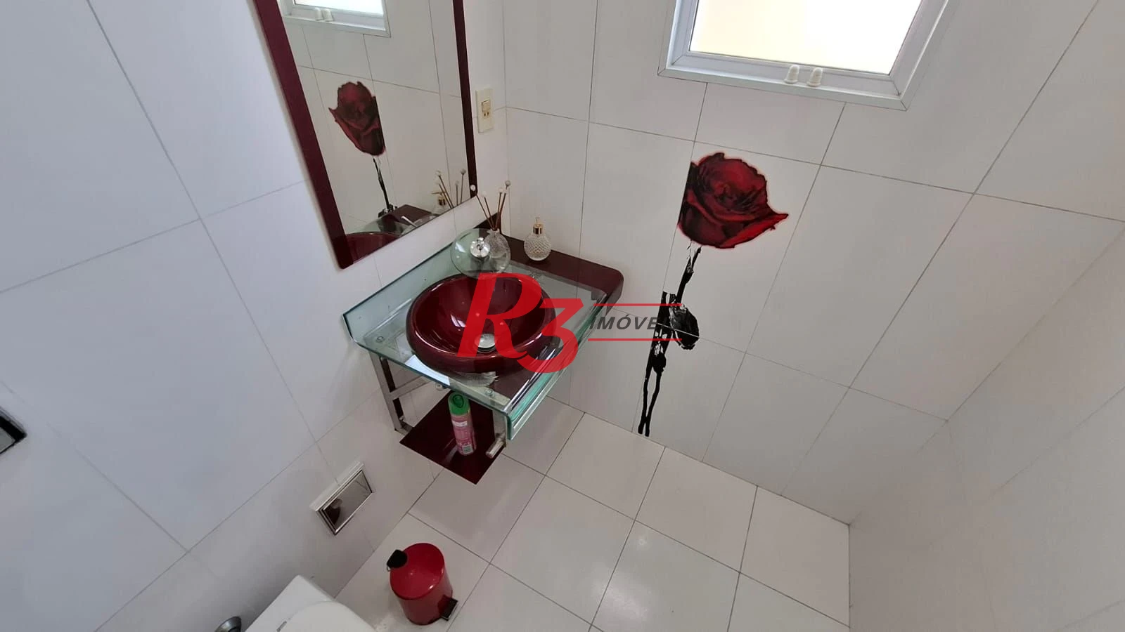 Apartamento com 3 dormitórios à venda, 180 m² por R$ 850.000,00 - Campo Grande - Santos/SP