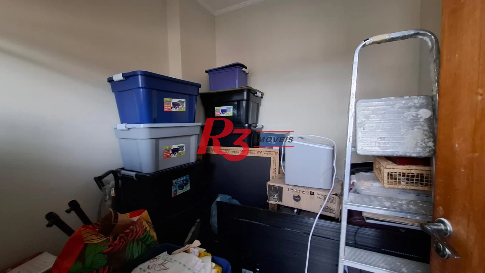 Apartamento com 3 dormitórios à venda, 180 m² por R$ 850.000,00 - Campo Grande - Santos/SP