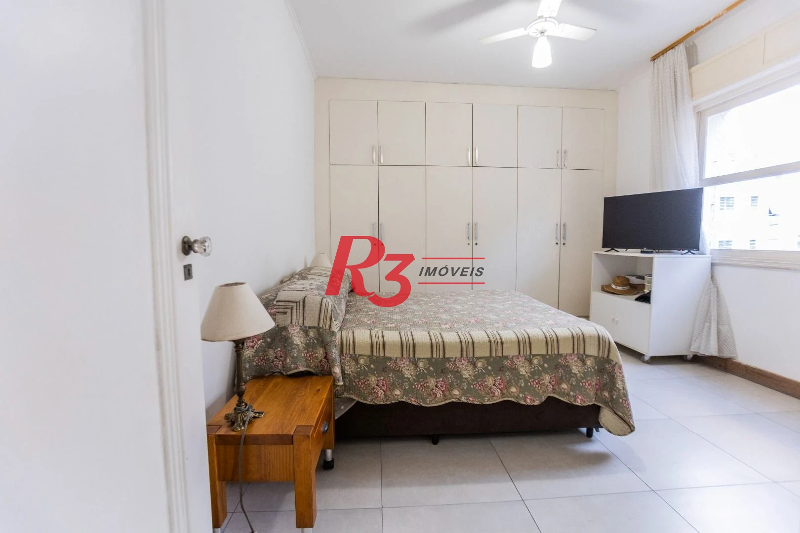 Apartamento com 2 dormitórios para alugar, 115 m² por R$ 6.000,00/mês - Boqueirão - Santos/SP