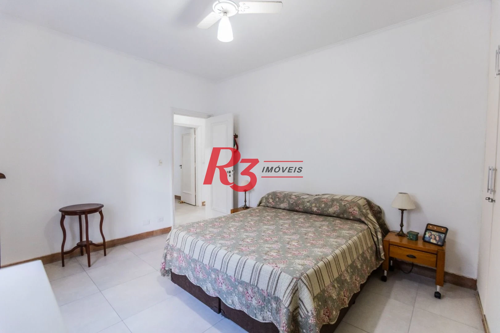 Apartamento com 2 dormitórios para alugar, 115 m² por R$ 6.000,00/mês - Boqueirão - Santos/SP