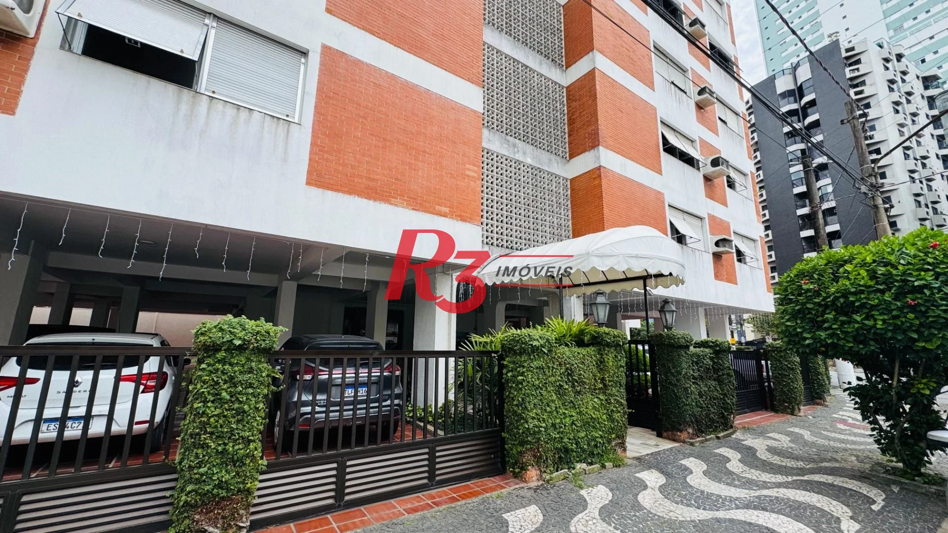 Apartamento com 3 dormitórios à venda, 140 m² por R$ 850.000,00 - Ponta da Praia - Santos/SP