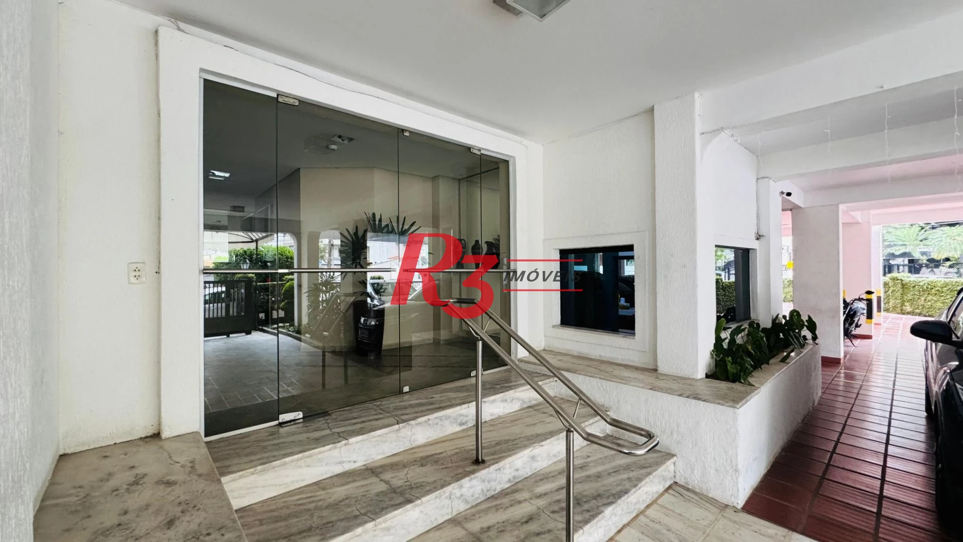 Apartamento com 3 dormitórios à venda, 140 m² por R$ 850.000,00 - Ponta da Praia - Santos/SP