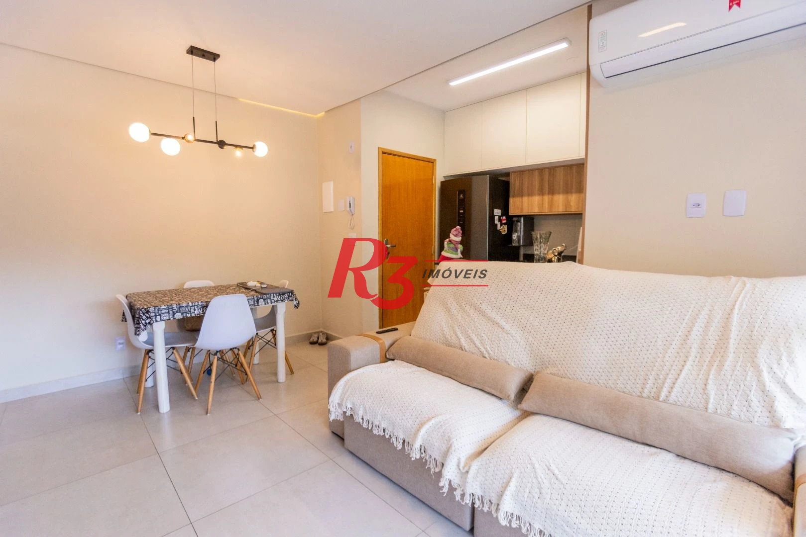 Apartamento à venda, 64 m² por R$ 640.000,00 - Marapé - Santos/SP