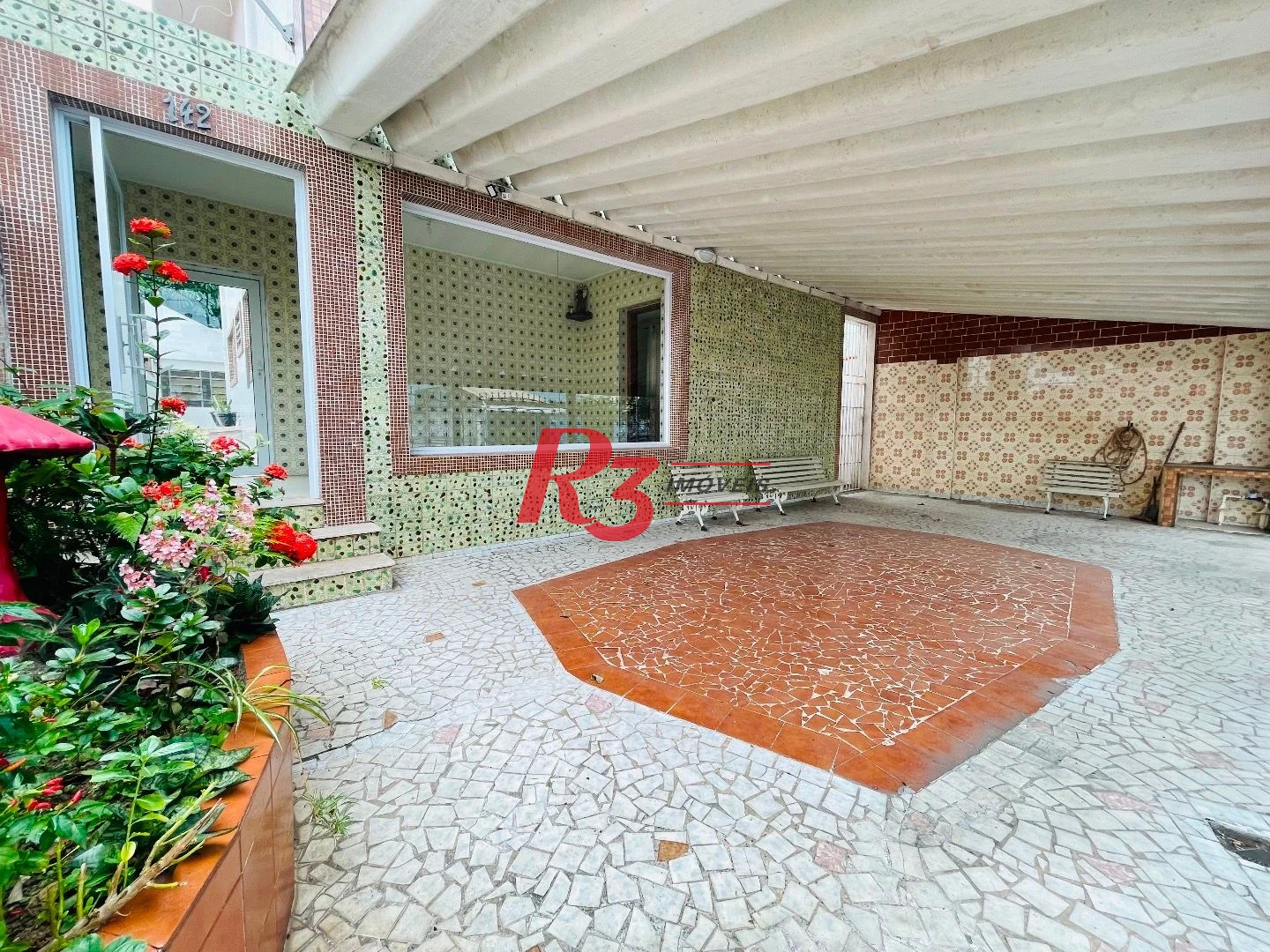 Sobrado para alugar, 250 m² por R$ 9.000,00/mês - Aparecida - Santos/SP