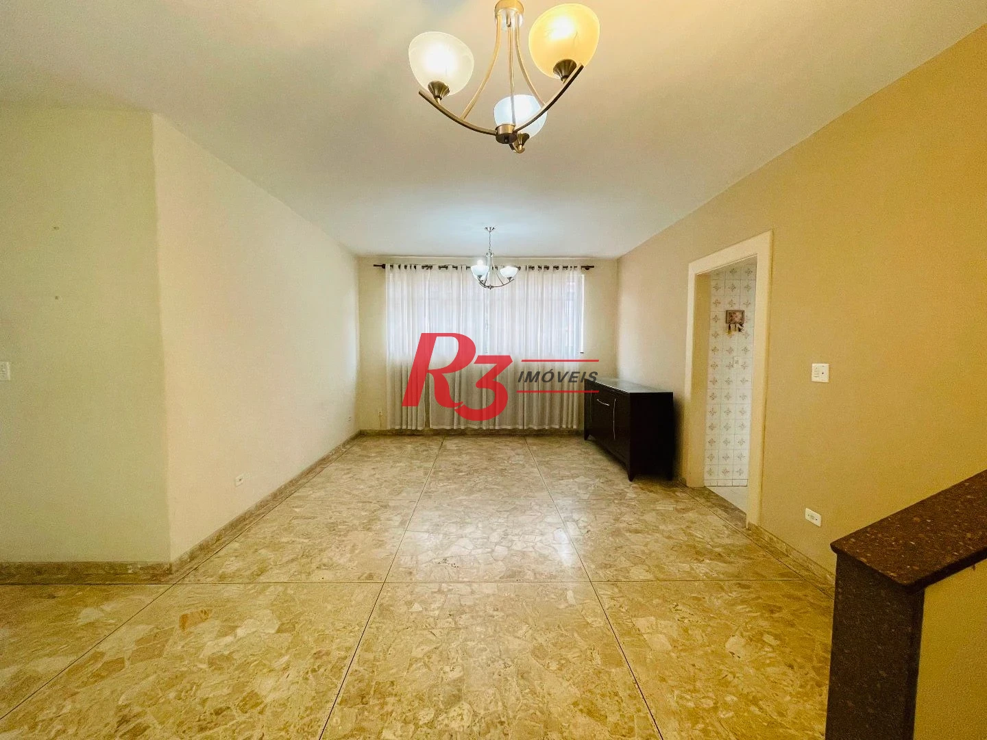 Sobrado para alugar, 250 m² por R$ 9.000,00/mês - Aparecida - Santos/SP