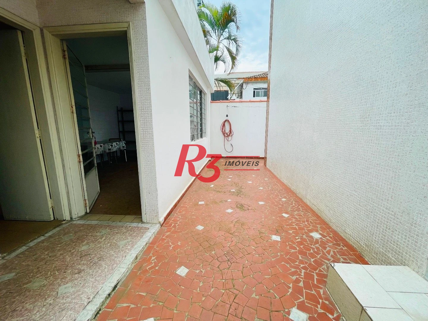 Sobrado para alugar, 250 m² por R$ 9.000,00/mês - Aparecida - Santos/SP