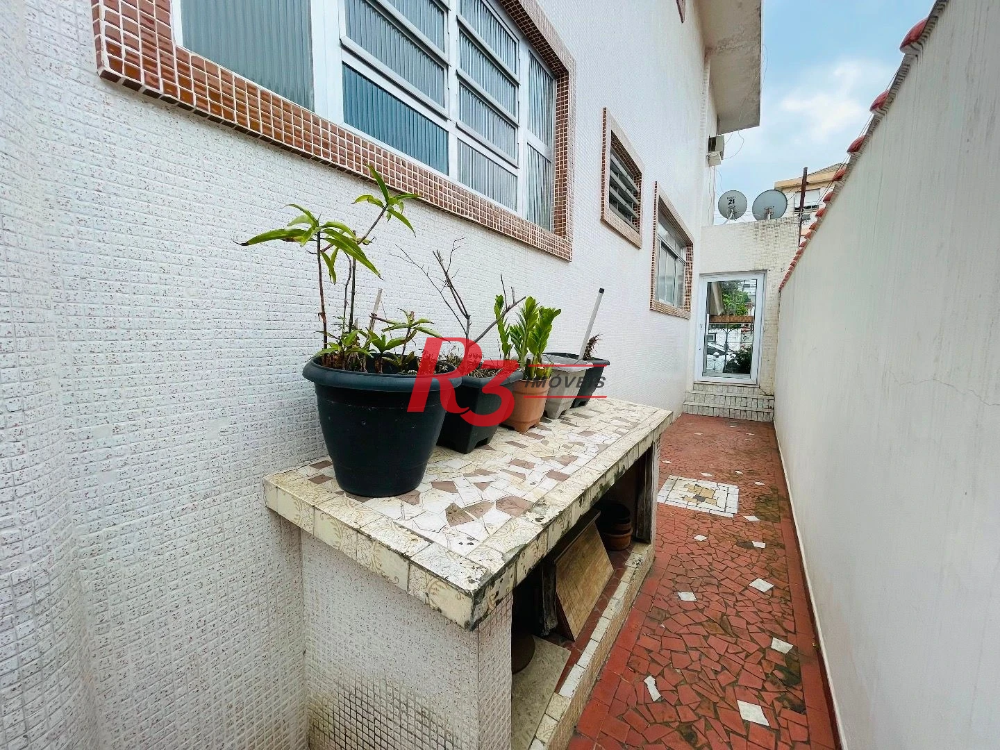 Sobrado para alugar, 250 m² por R$ 9.000,00/mês - Aparecida - Santos/SP